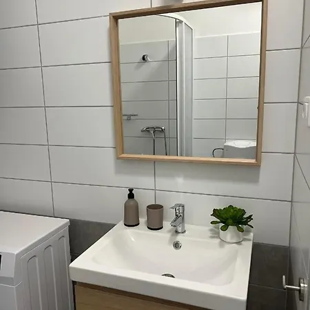 Margittai Apartment Zamardi